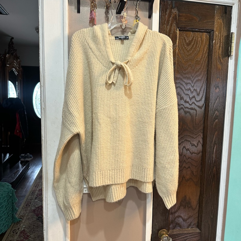 Missguided Tall Cream Hooded Sweater